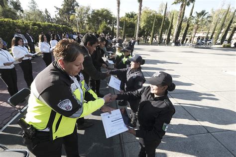 Egresan 303 Nuevos Oficiales De La Policía Estatal Vial Y Municipales Que Concluyeron Su