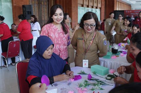 Puluhan KPM PKH Di Kota Denpasar Ikut Semarakkan Rangkaian HUT Ke 236