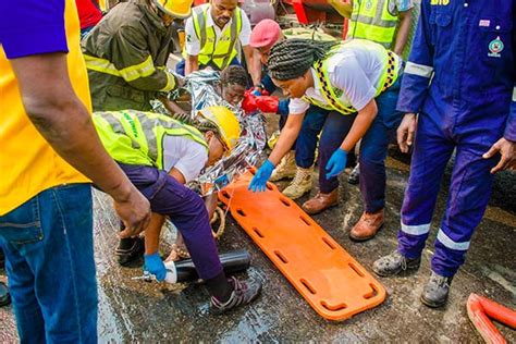 Lasema Rescues Woman Trapped In Mud Under Third Mainland Bridge