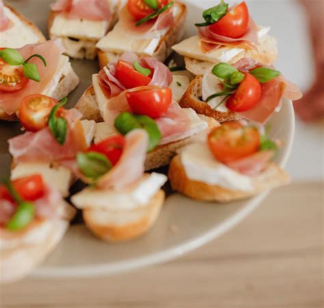 10 recetas de canapés fáciles y vistosos para sorprender a tus