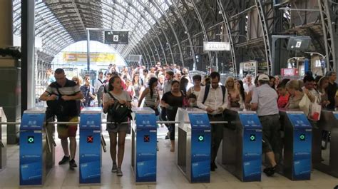 🔴 Nuevo Aumento Del Boleto De Colectivos Y Trenes Cuánto Cuesta Viajar En El Amba En Agosto