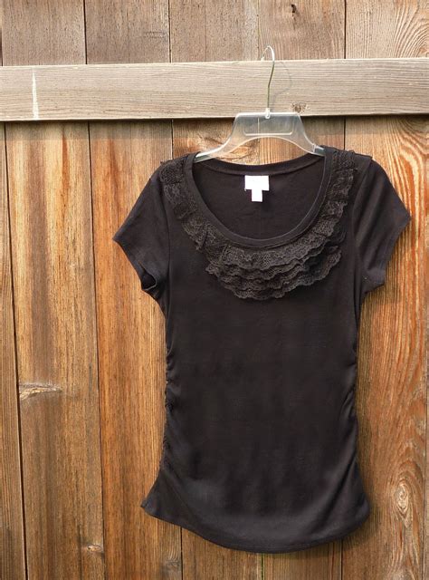 No Time To Be Bored Easy Lace Ruffle T Shirt Refashion Tutorial