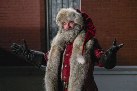 Netflix’s The Christmas Chronicles Needs More Kurt Russell As Hot Santa Polygon