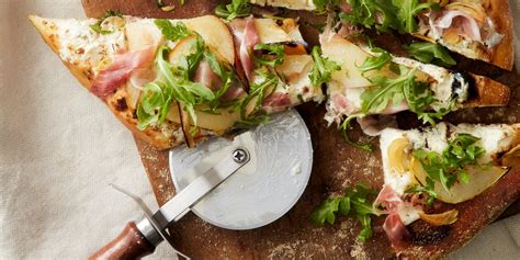 Best Pear Prosciutto And Goat Cheese Pizza With Arugula Recipe