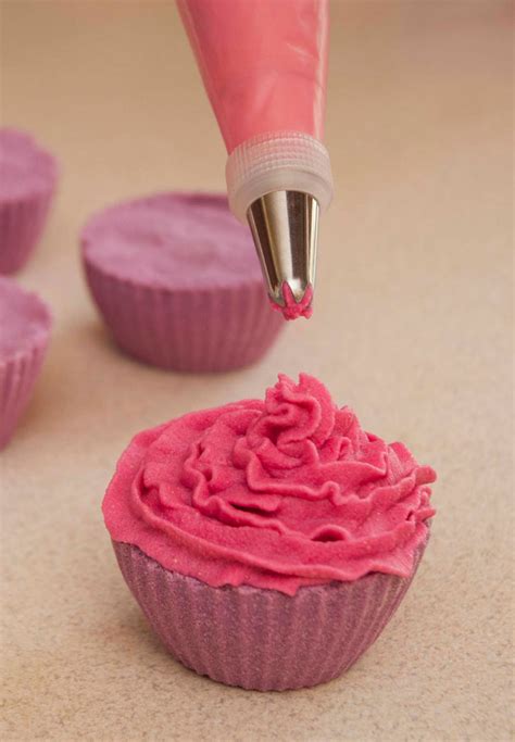 Foaming Cupcake Bath Bomb Frosting Recipe Only 3 Ingredients Diy