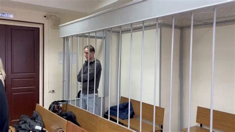 Russian Court Extends Detention Of Wsj Reporter Evan Gershkovich By Two