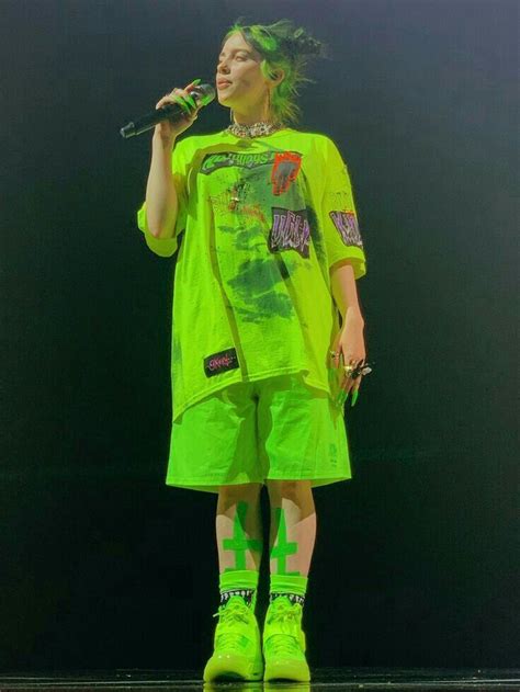 green outfit | Billie eilish outfits, Billie, Billie eilish