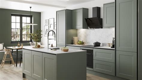 Chelford Reed Green Handleless Kitchen Kitchens Howdens