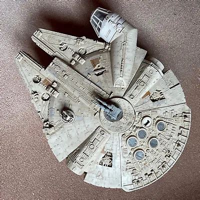 Millennium Falcon Kenner TOYOPIA Toy Shop