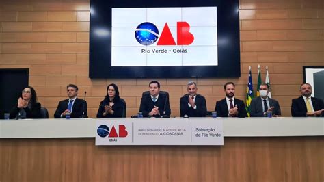 Jornal Somos Presidente da OAB Goiás diploma Diretoria da Subseção de