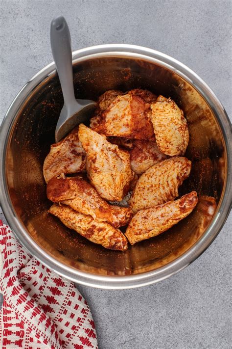 Hot Honey Butter Chicken Wings In The Air Fryer The Novice Chef