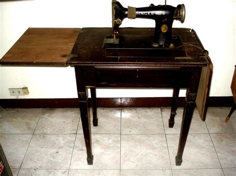 Maquina De Coser Singer Antigua Con Mueble 1 700 00 En Mercado Libre