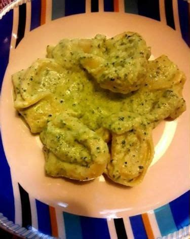 Tortelloni Agli Spinaci Con Crema Di Zucchine Ricotta Ravioli