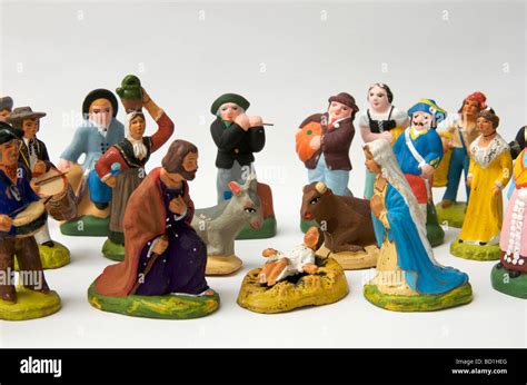 Santons Traditional Provençal Terracotta Figurines Stock Photo Alamy