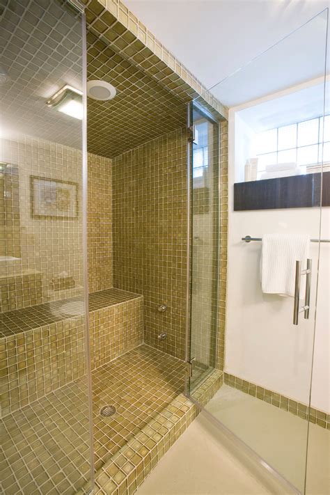 Duncan Avenue Basement Renovation Contemporary Bathroom