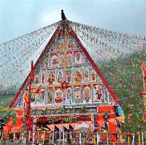 Machail Mata Yatra Witnesses Record Breaking Footfall The Earth News