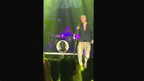 Morrissey Let Me Kiss You Majestic Theater Dallas Tx April 15 2017