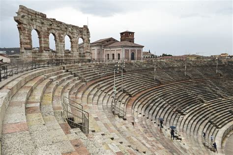 Top Opera Houses and Historic Theaters in Italy