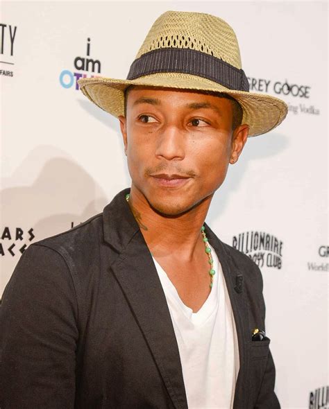 PHARRELL WILLIAMS MARRIES HELEN LASICHANH