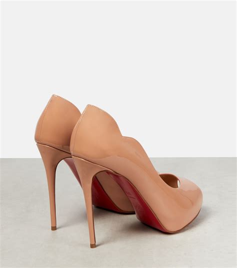 Hot Chick Alta Patent Leather Pumps In Beige Christian Louboutin Mytheresa
