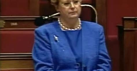 Si si, Christine Boutin a bien sorti sa bible à l’Assemblée nationale