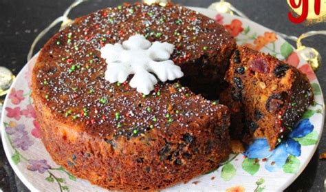 Christmas Plum Cake Recipe क्रिसमस पर ऐसे बनाएं प्लम केक जानें