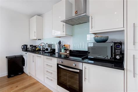 1 Bedroom Property For Sale College Crescent Belsize Park London