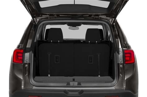 2019 GMC Acadia Pictures