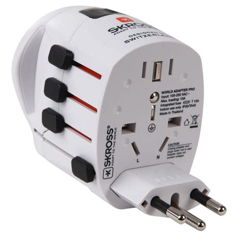 SKROSS PRO World Travel Adapter USB Charger 3 Pole