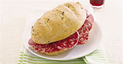 Ricetta Panini Alle Olive Con Salame Felino Donna Moderna