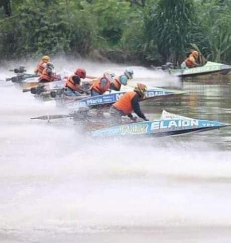 Vuelve La Tradicional Regata De Vinces Diario La Hora