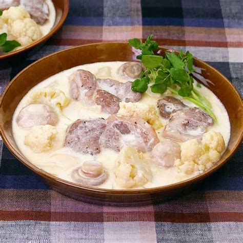 糖質オフ！1人分80g♪ 豚肉とカリフラワーのクリーム煮のレシピ動画・作り方 Delish Kitchen