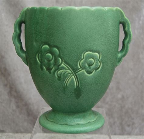 Red Wing Pottery Vase 889 Green Ca 1936 1732 Removed Red Wing