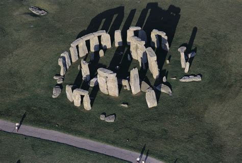 Cient Ficos Cuestionan El Origen De La Piedra Del Altar De Stonehenge