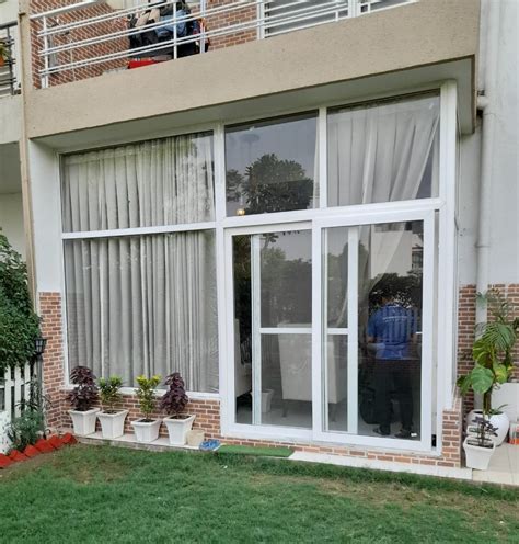 Lesso Residential Upvc Sliding Window In Noida M R UPVC DOOR WINDOW