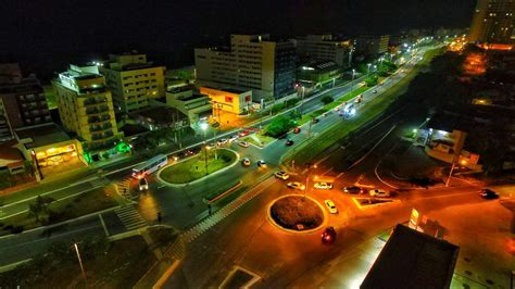 Vista aérea da Rodovia Amaral Peixoto em Macaé RJ