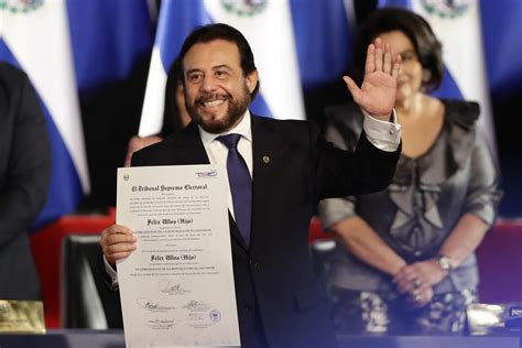 Nayib Bukele Recibe La Credencial De Presidente Electo De El Salvador