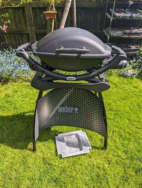 Webber Q200 Gas Barbecue Ebay