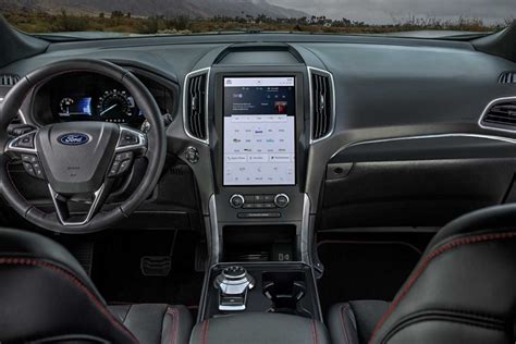 Vus Ford Edge® St Line 2024 Détails Et Caractéristiques Du Modèle