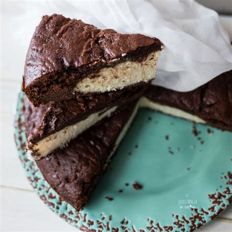 Torta Al Cioccolato E Cocco Con Ripieno Cremoso E Quasi Magia In Cucina