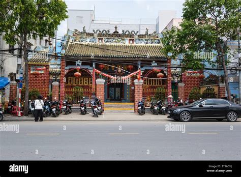 Can Tho Vietnam Entrance To Ong Temple Chua Ong A Chinese Temple