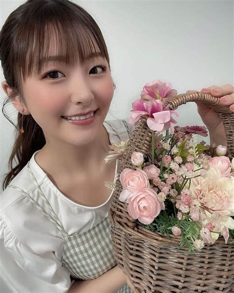 青空ひかりさんのインスタグラム写真 青空ひかりinstagram「 お花💐とぴかキン 青空ひかり ぴかキン 午後も 素敵な