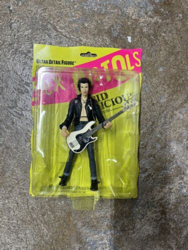 Sex Pistols SID VICIOUS 6 Ultra Detail Music Action Figure Medicom