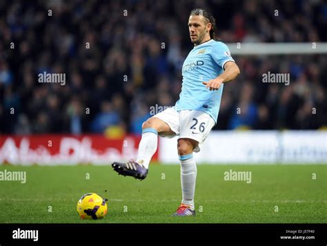 MARTIN DEMICHELIS MANCHESTER CITY FC MANCHESTER CITY FC ETIHAD STADIUM MANCHESTER ENGLAND 18 ...