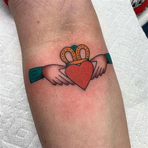 101 Amazing Claddagh Tattoo Ideas You Need To See Outsons Mens Fashion Tips And Style