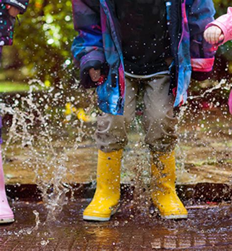 The 10 Best Pairs Of Rain Boots For Kids Vetted Purewow