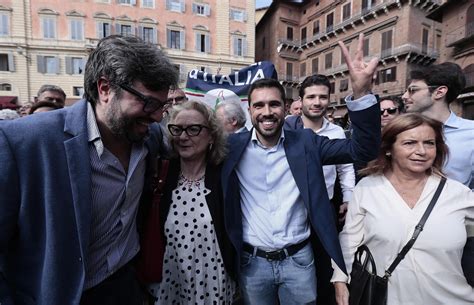 Fabio Sfoglia La Margherita Polo Civico Diviso In Aula