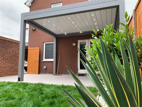 Lanai Iris in Berkshire - Glass Rooms, Verandas, Canopies, Awnings