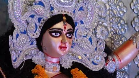 Navratri 2022 Day 6 Devi Katyayani Aarti Lyrics Mantra Chalisa Pdf