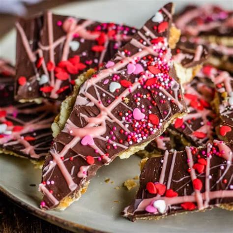 Saltine Cracker Toffee Cracker Candy For Valentines Day Kylee Cooks